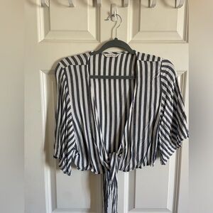 American Eagle | Crop Top | Wrap